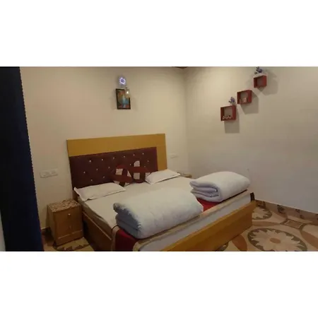 Priya Hotel, Sitapur Trijugi Narayan Exterior photo